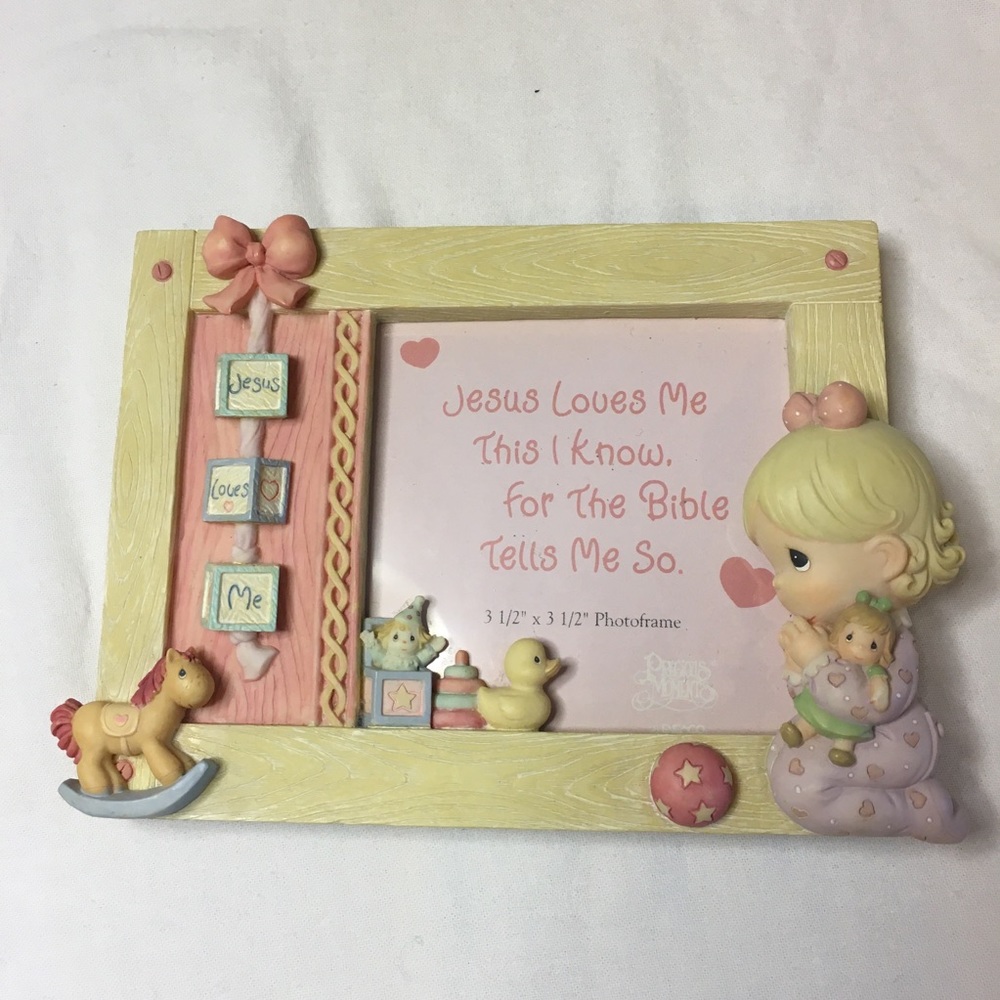 Precious Moments Jesus Loves Me Picture Frame